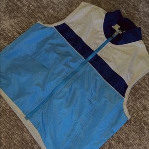 In great condition! Says M but can fit a L